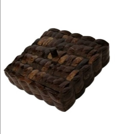 Recycled | Coconut Shell Pieces | Gift Box | 4 Sections