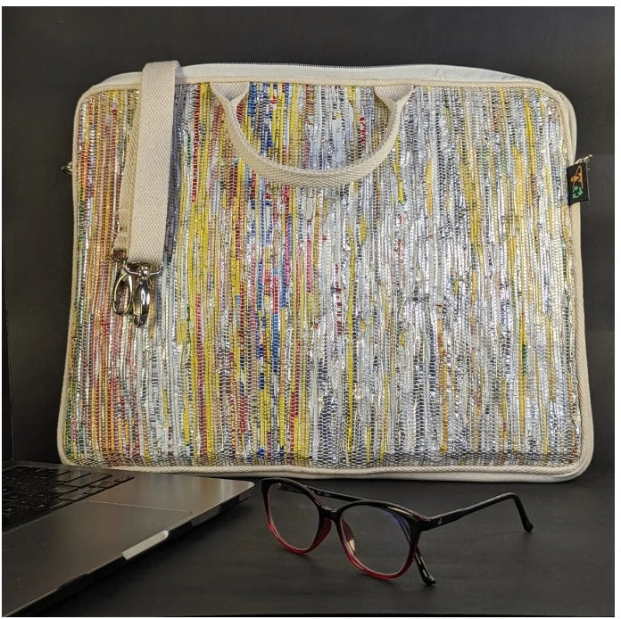 Executive bag | Shoulder Strap | Chain | Double Pocket inside | Recycled from waste plastic bags