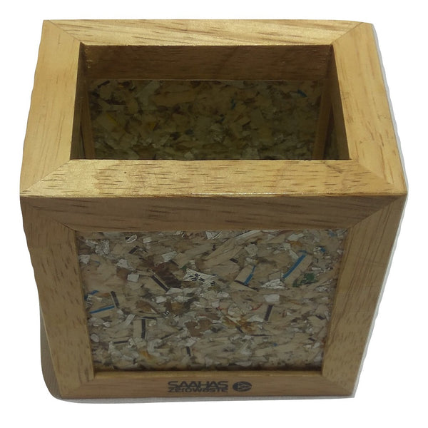 Waste Tetrapak Recycled Chipboard Pen Stand